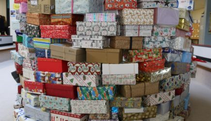 St. Kilian’s sammelt unglaubliche 206 Kartons für die alljährige Christmas Shoebox Appeal 2021 Aktion