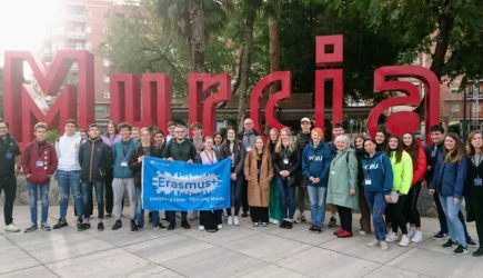 Schüler der 11. Klasse reisen zum Erasmus+ Projekt Meeting nach Spanien