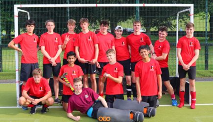 St. Kilian’s startete die Saison 2022/23 mit der Leinster-Qualifikationsrunde des All-Ireland Schoolboys Hockey Wettbewerbs