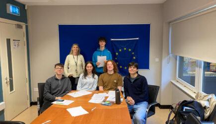 St. Kilian’s Students shine in the final of Concern Online Debate